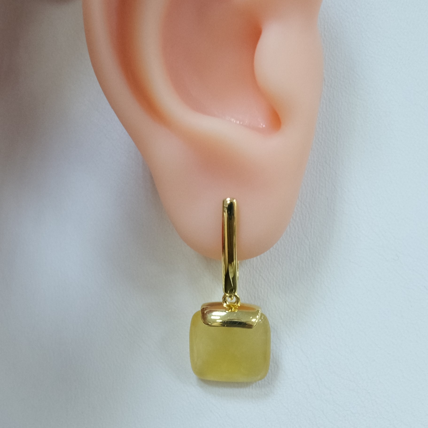 Серебряные серьги с желтыми бериллами